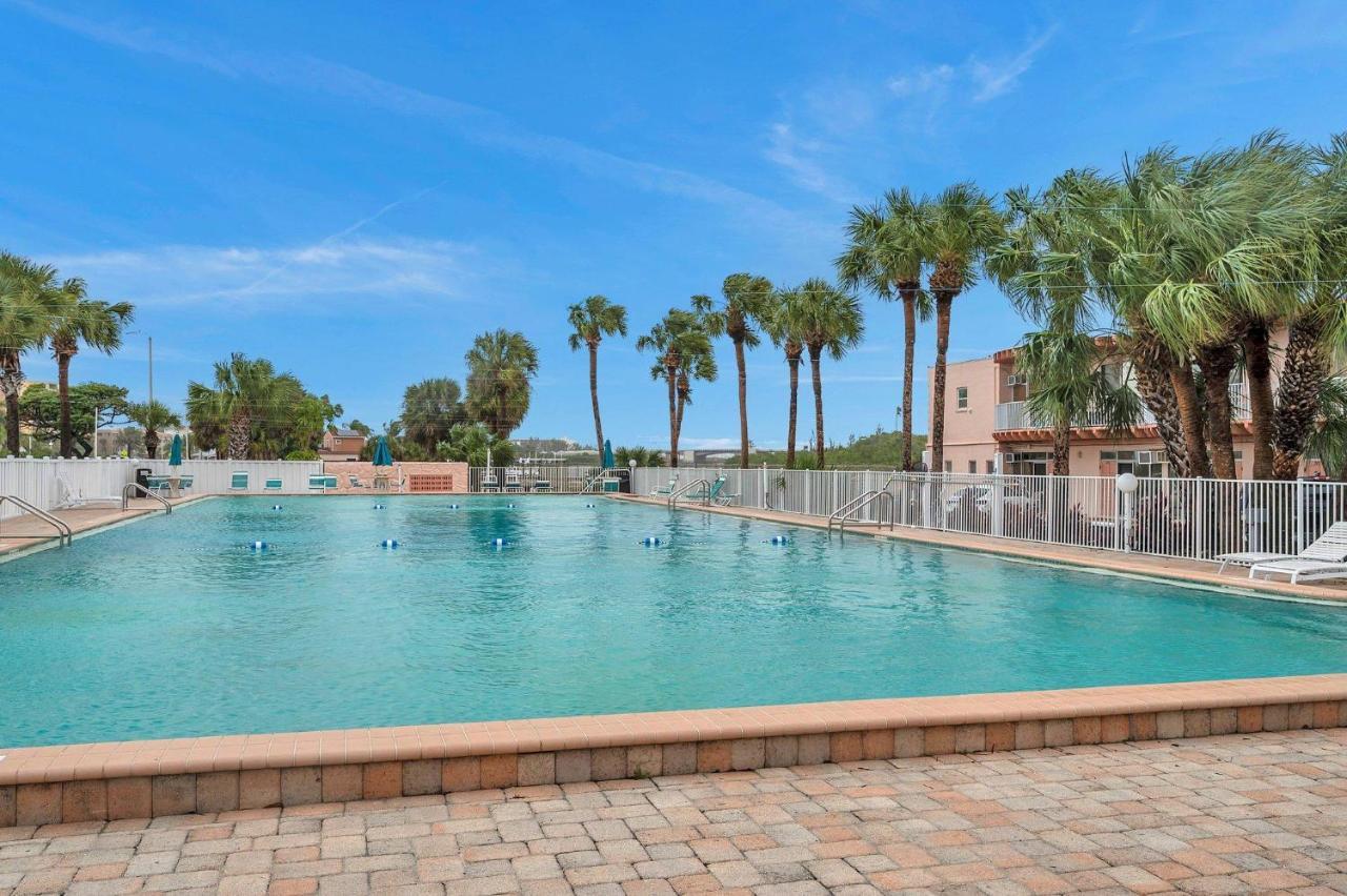 Picturesque Waterfront Studio Clearwater Beach Exteriör bild