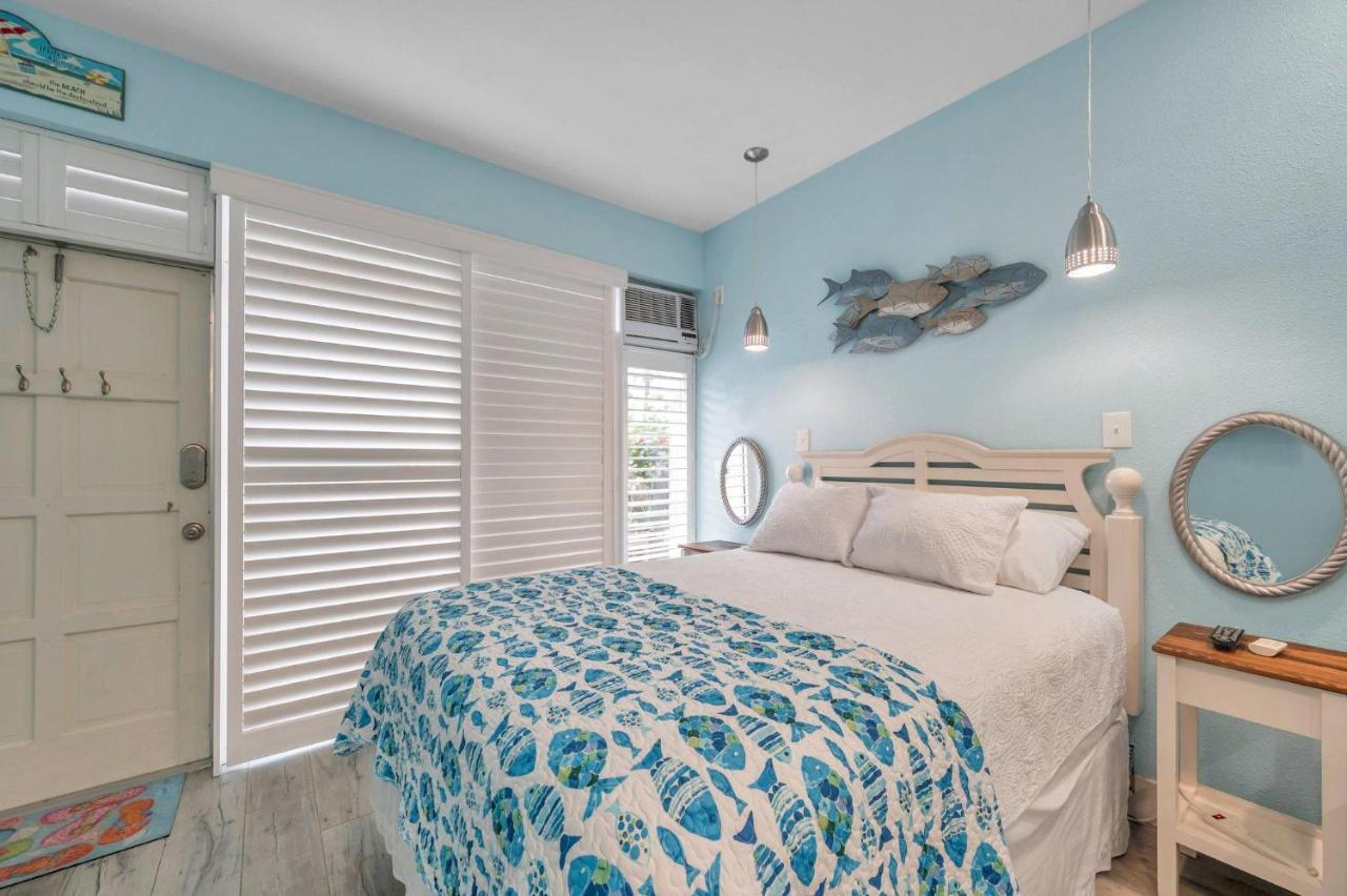 Picturesque Waterfront Studio Clearwater Beach Exteriör bild