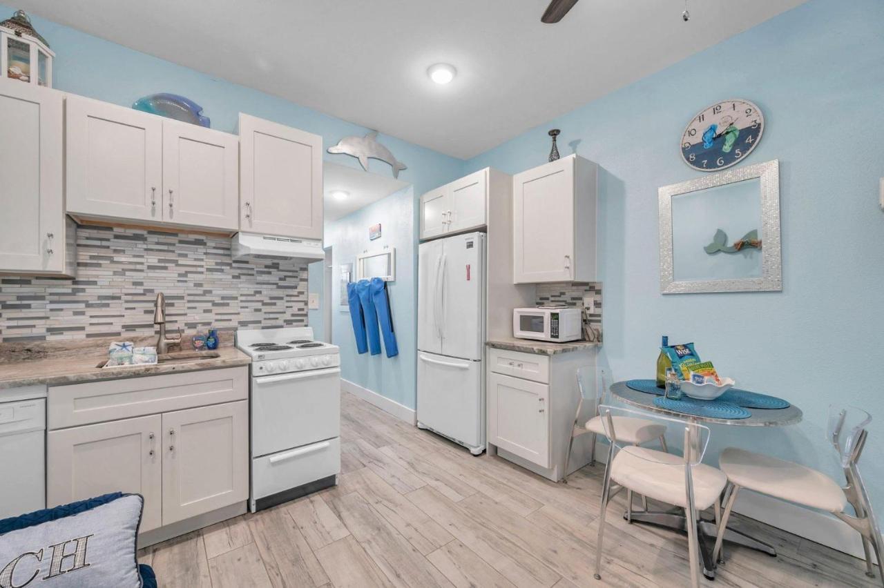 Picturesque Waterfront Studio Clearwater Beach Exteriör bild