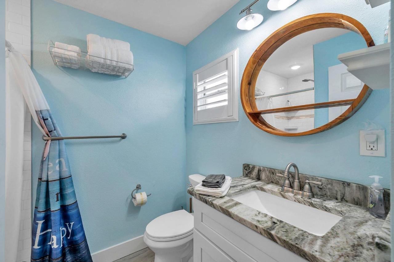 Picturesque Waterfront Studio Clearwater Beach Exteriör bild