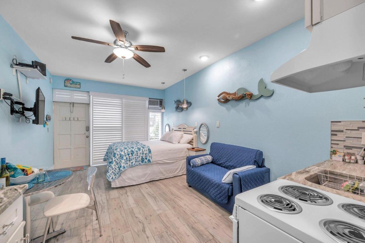 Picturesque Waterfront Studio Clearwater Beach Exteriör bild